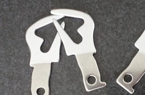 Sulzer Loom Spare Parts For Sulzer P7100 Projectile Guide Tooth Block 911323622 911323452